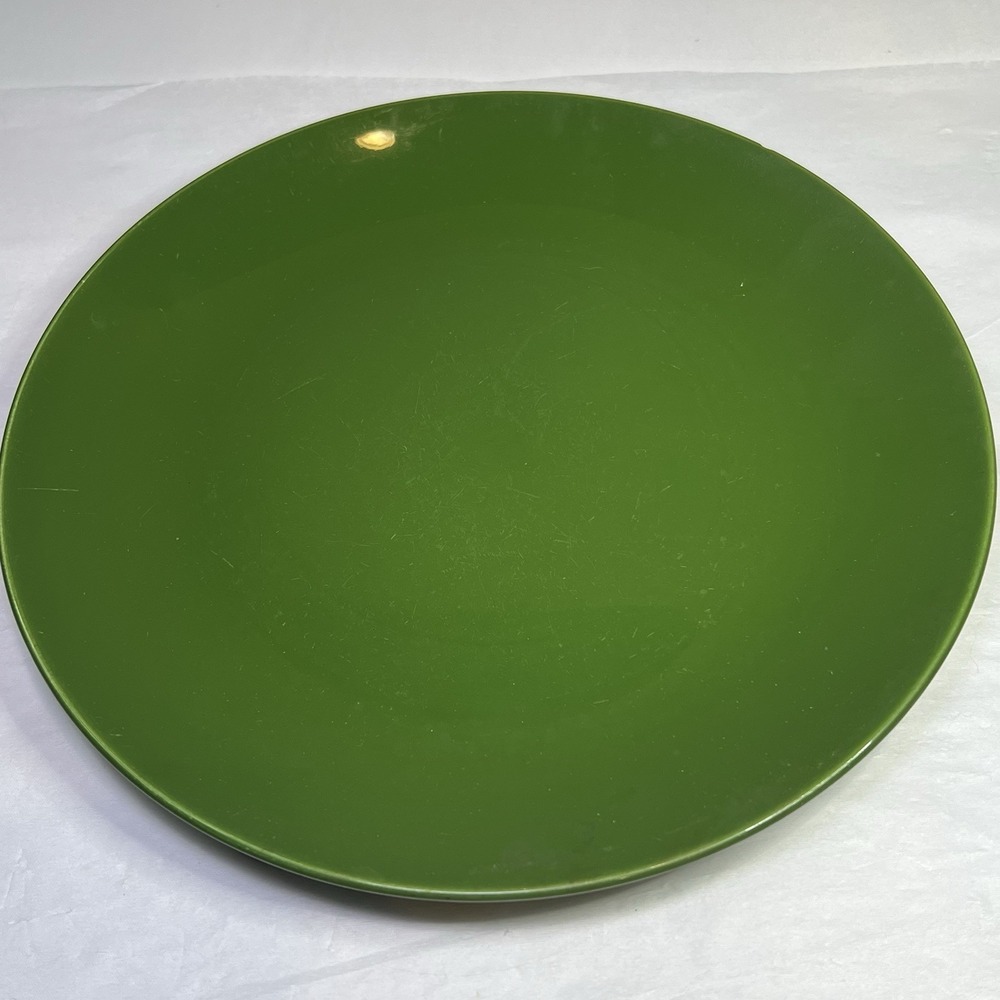 Rhythm by Homer Laughlin 9" Plate Green, Vintage - Picture 1 of 6